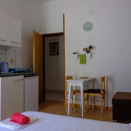 Pansion Jeric -tegetov Kaštela